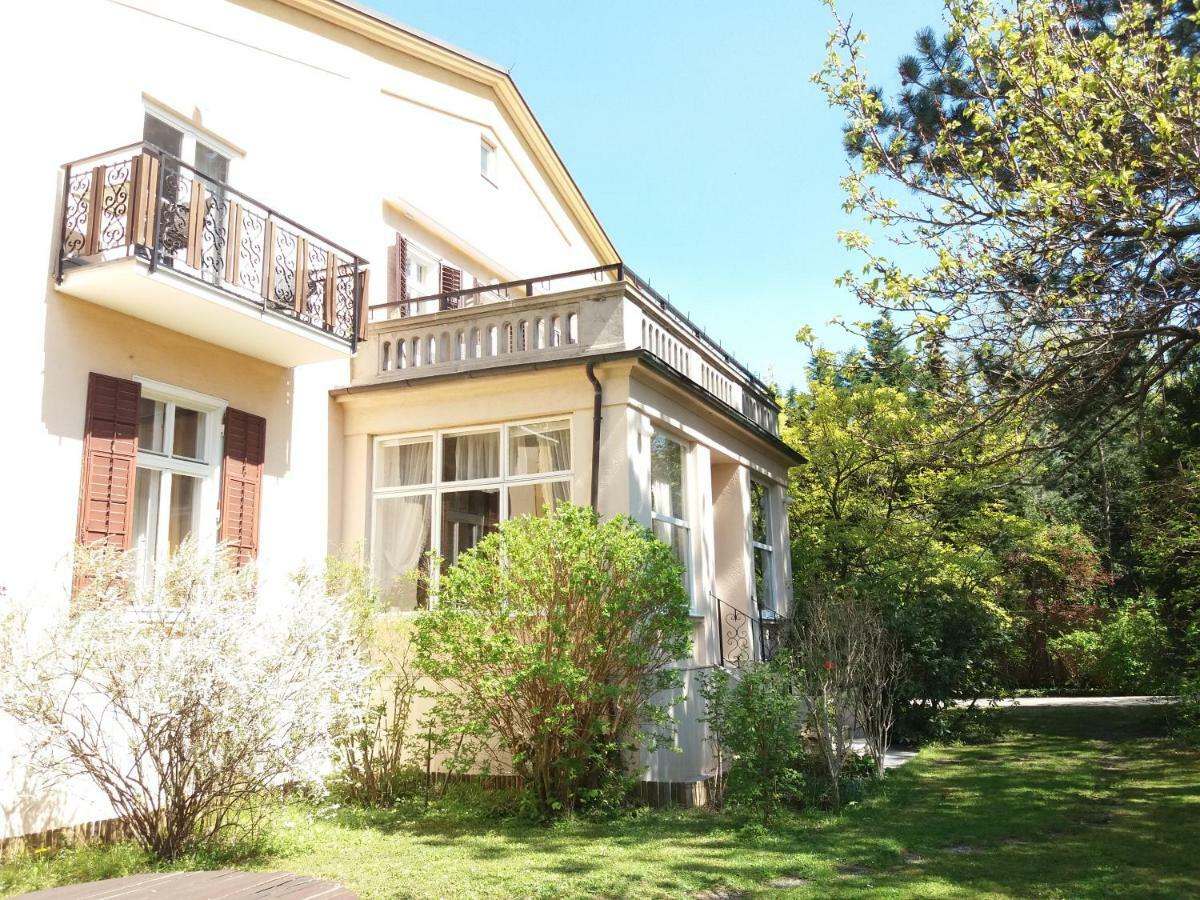 Pension Villa Inge Baden Exteriör bild