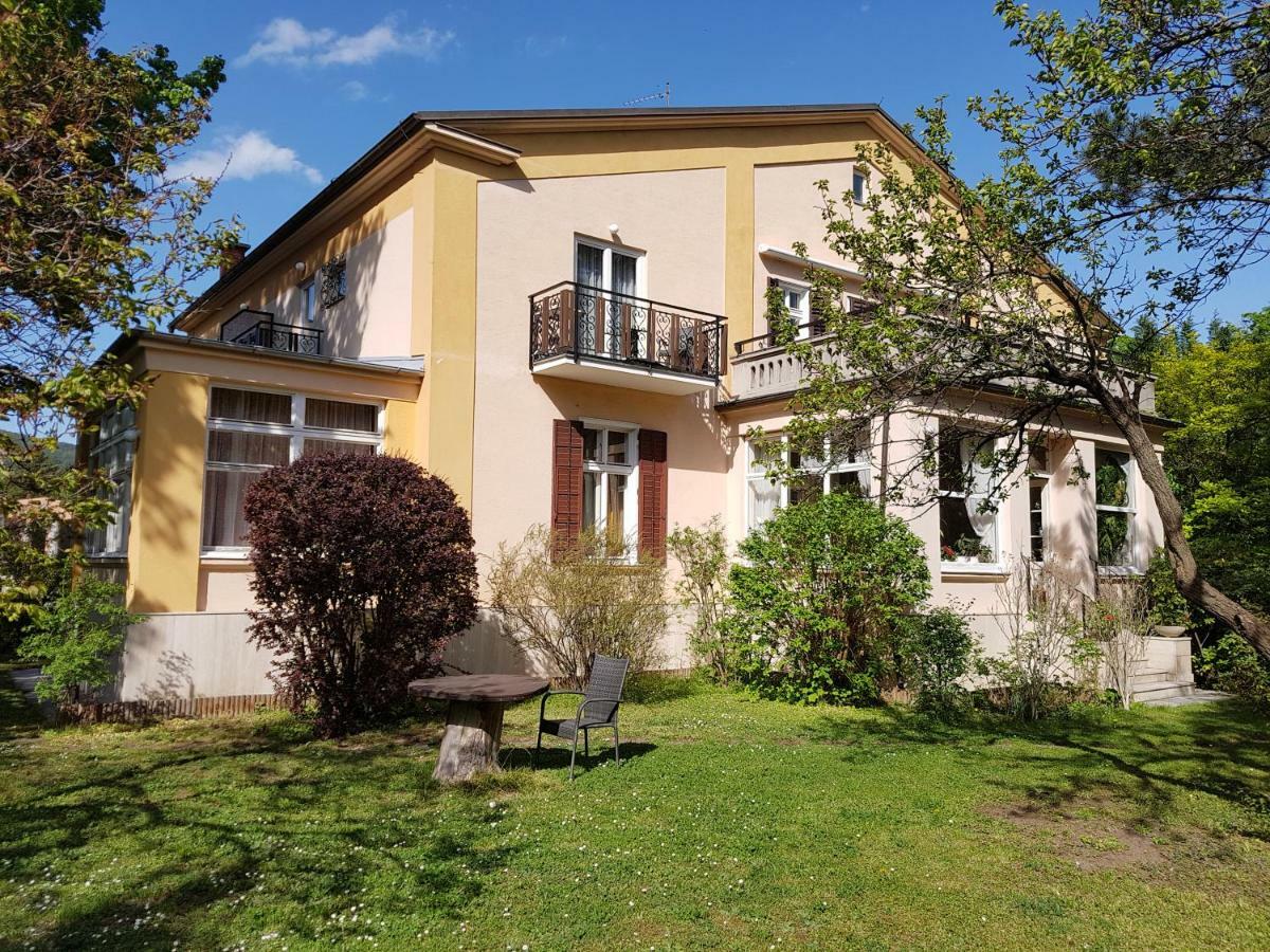Pension Villa Inge Baden Exteriör bild