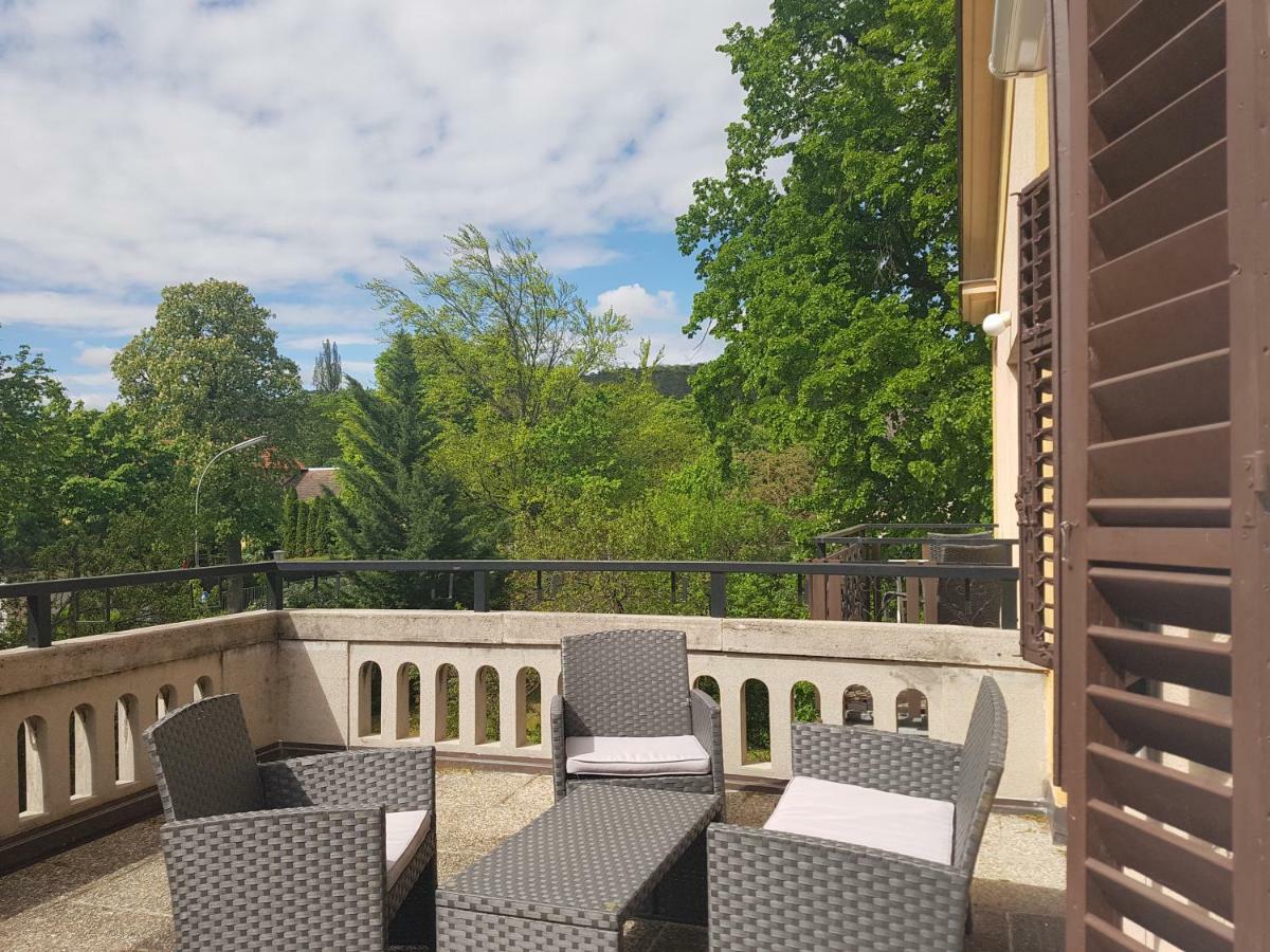 Pension Villa Inge Baden Exteriör bild